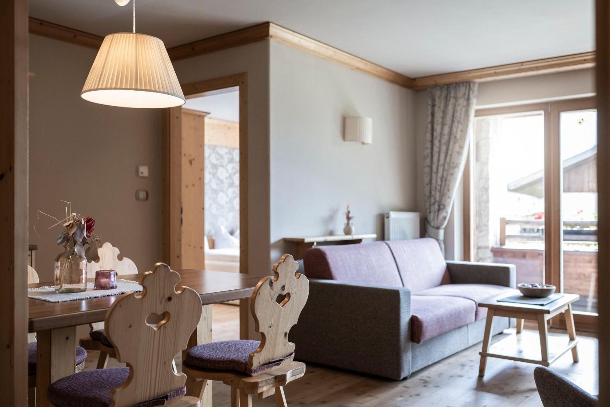 Post Alpina - Family Mountain Chalets San Candido Dış mekan fotoğraf