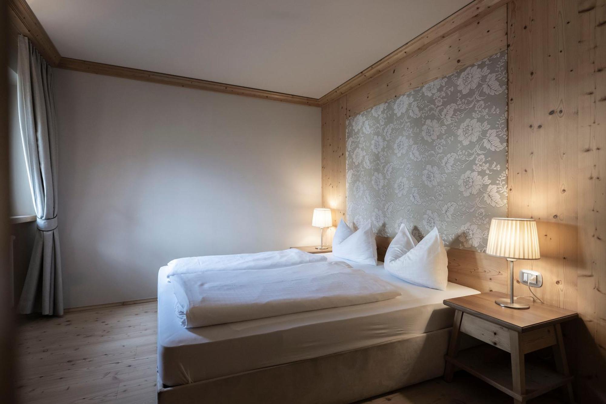 Post Alpina - Family Mountain Chalets San Candido Dış mekan fotoğraf