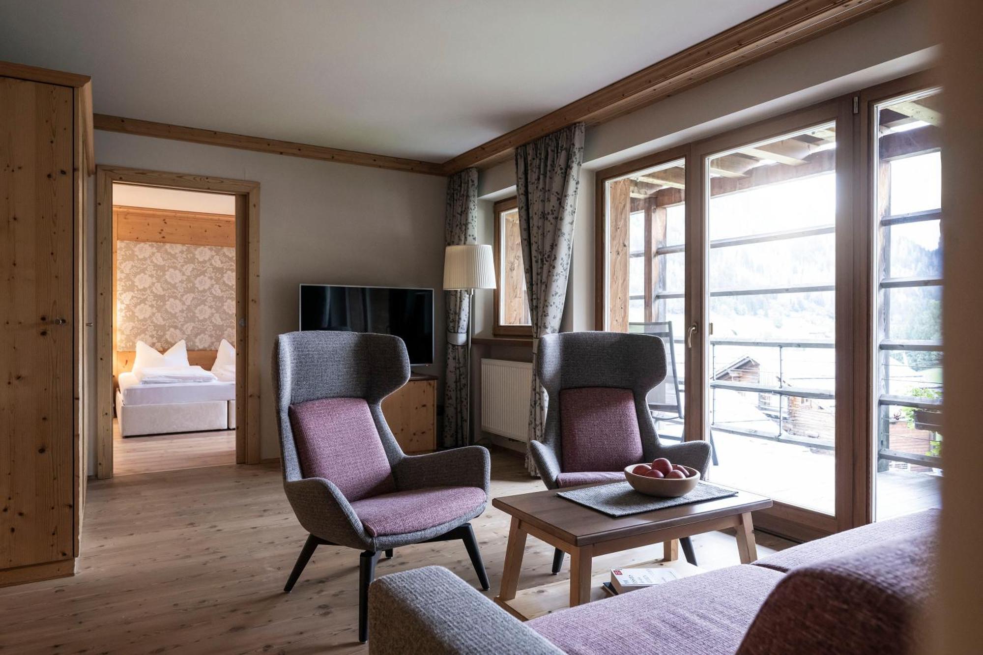 Post Alpina - Family Mountain Chalets San Candido Dış mekan fotoğraf