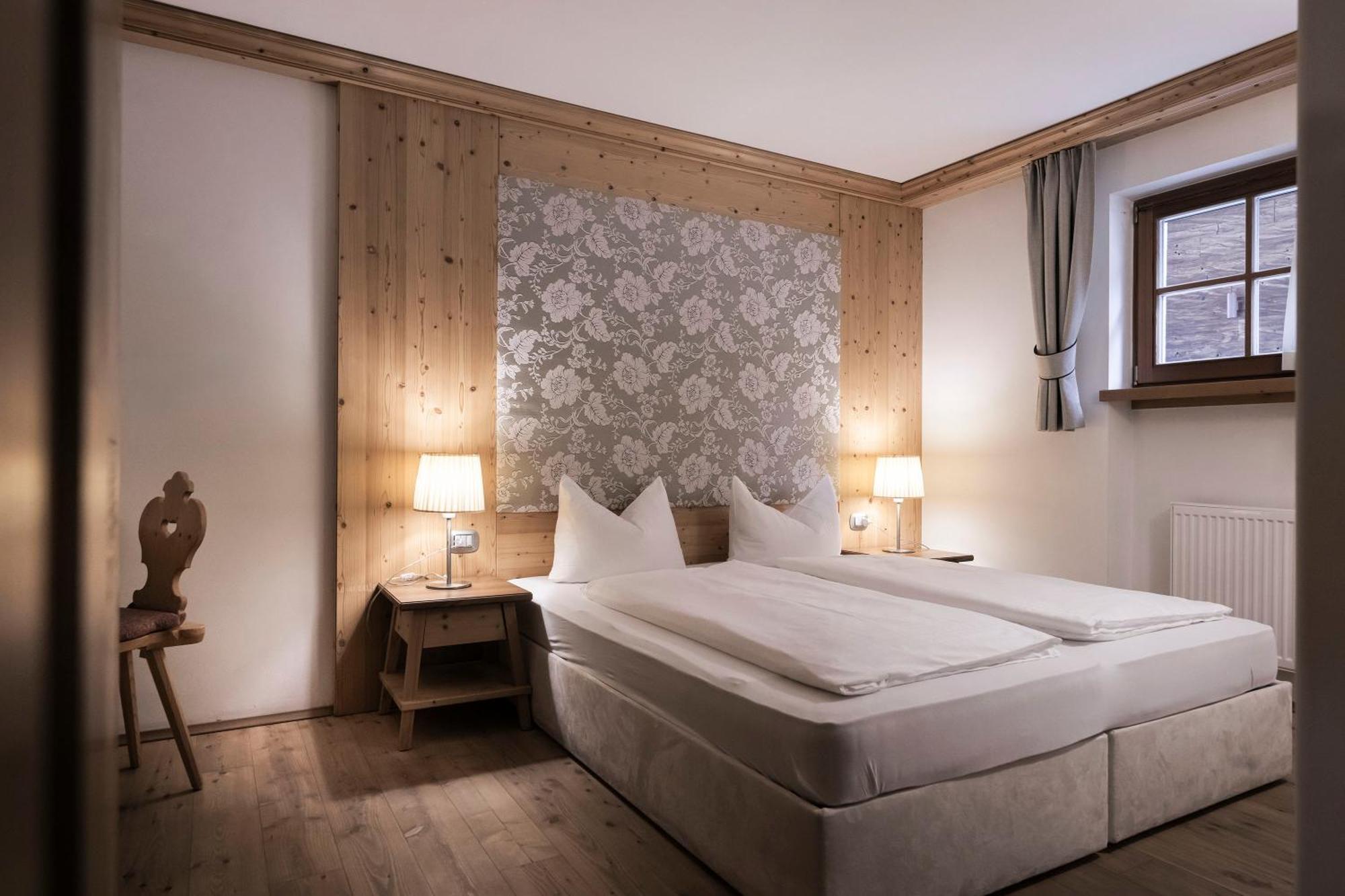 Post Alpina - Family Mountain Chalets San Candido Dış mekan fotoğraf