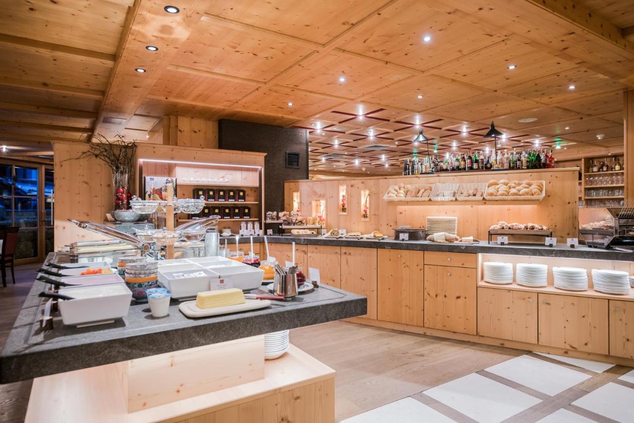 Post Alpina - Family Mountain Chalets San Candido Dış mekan fotoğraf