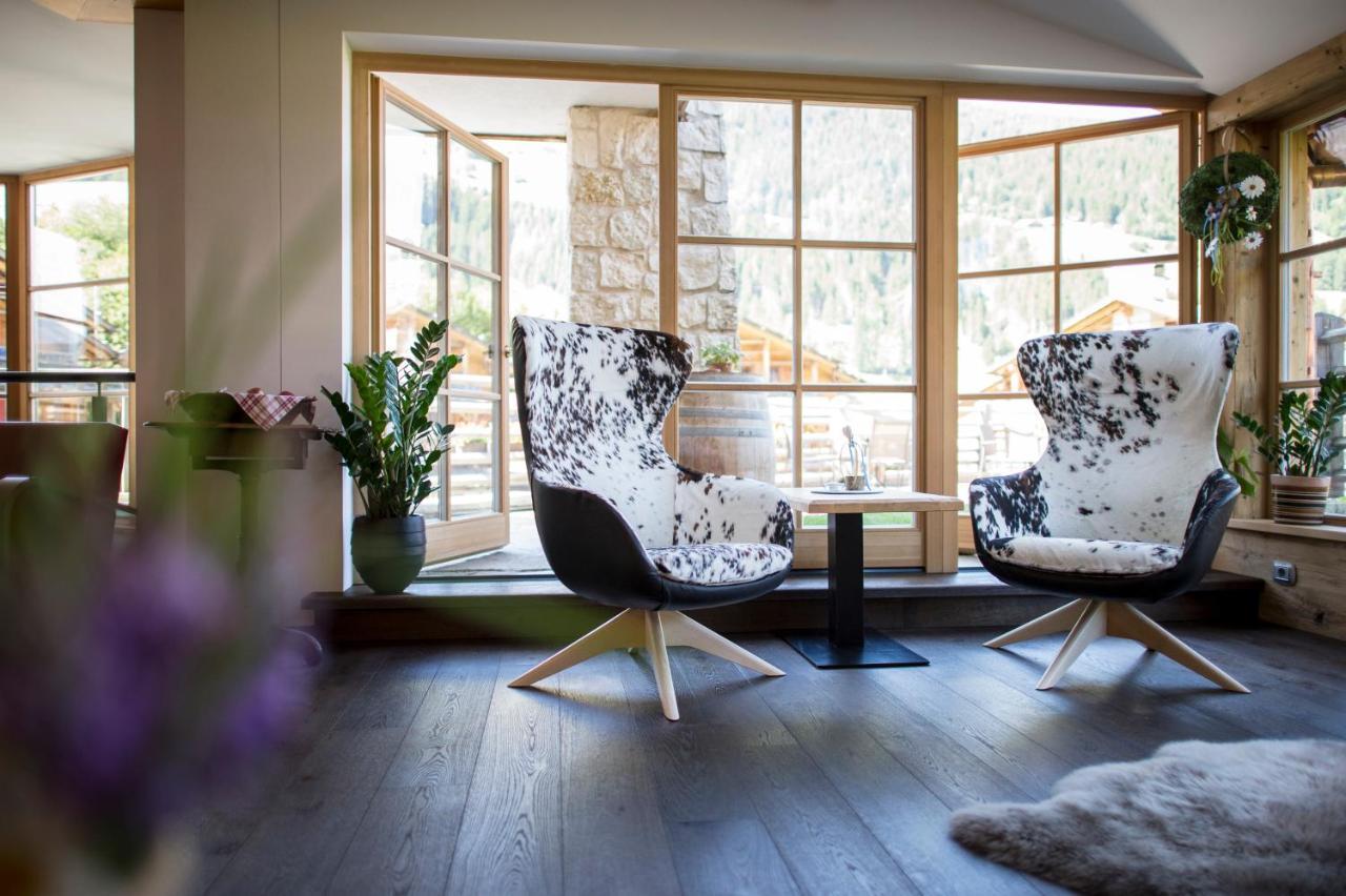 Post Alpina - Family Mountain Chalets San Candido Dış mekan fotoğraf