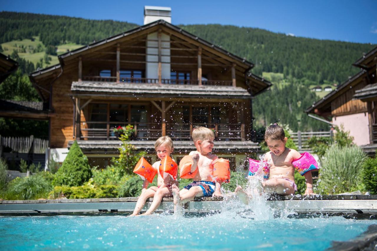Post Alpina - Family Mountain Chalets San Candido Dış mekan fotoğraf